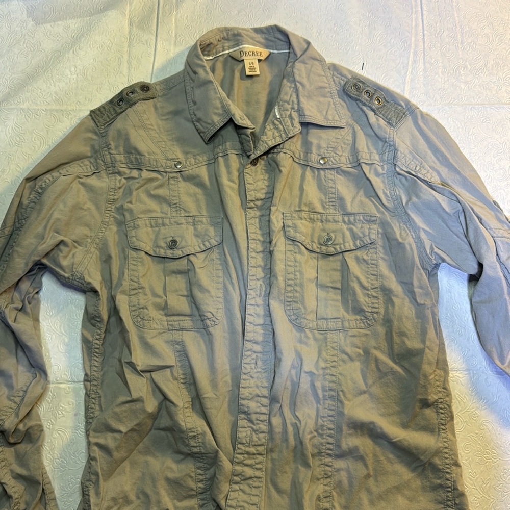 Decree Designer Long Sleeve Gray Shirt